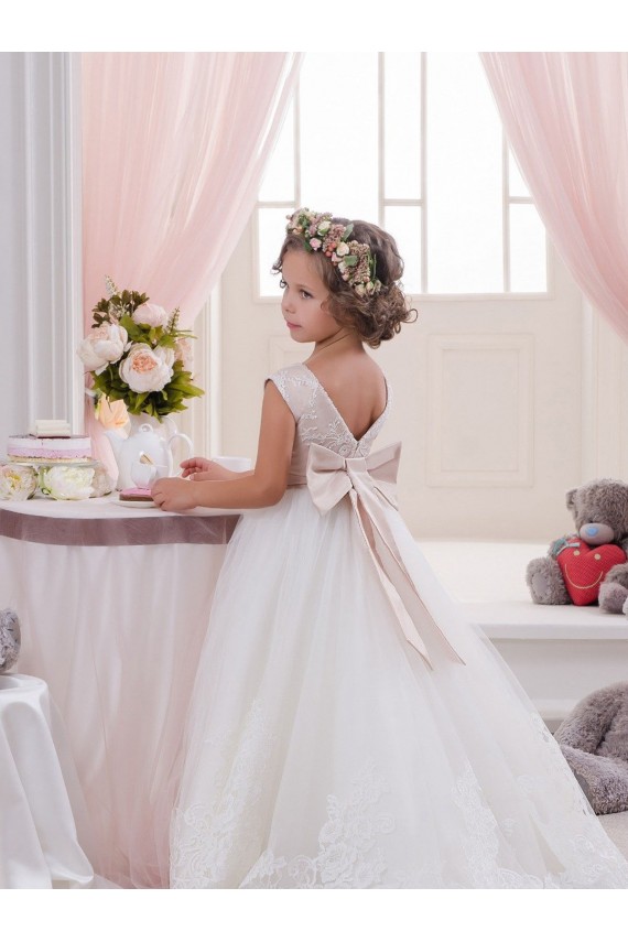 Chapel Train Sleeveless Tulle & Lace Ivory Ball Gown Flower Girl Dresses Colchester