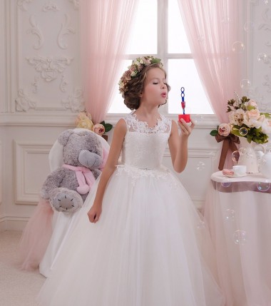 Long Sleeveless Tulle & Lace Ivory Ball Gown Little Flower Girl Dresses Colchester